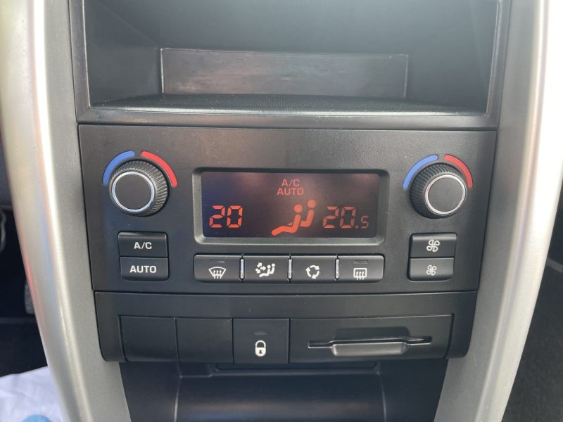 PEUGEOT 207 1.4 VTI 95  ACTIVE 2012