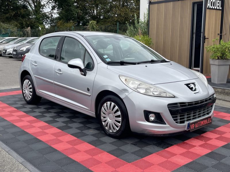PEUGEOT 207 1.4 VTI 95  ACTIVE 2012