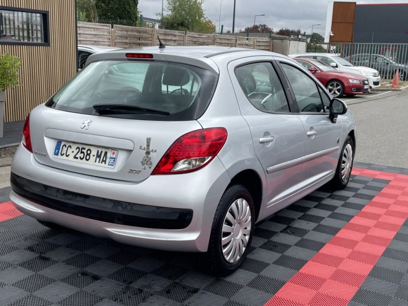PEUGEOT 207 1.4 VTI 95  ACTIVE 2012