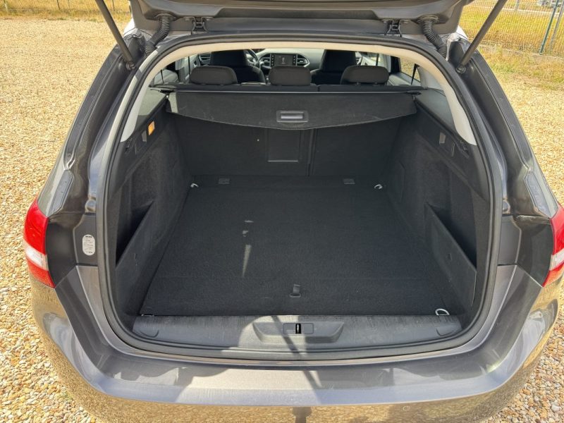 Peugeot 308 SW 1.6 BlueHDI 120 ch STYLE 