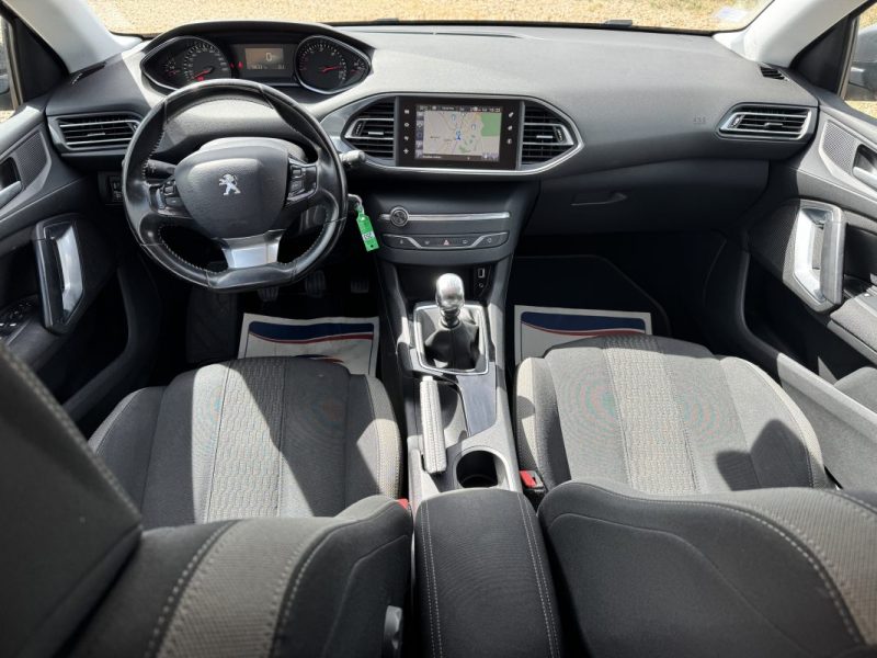 Peugeot 308 SW 1.6 BlueHDI 120 ch STYLE 