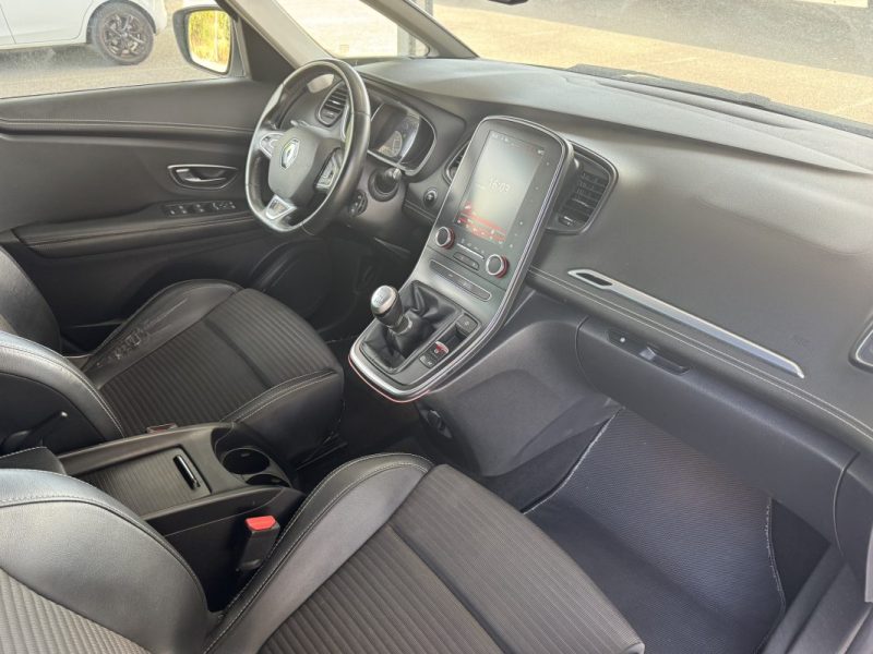 RENAULT SCÉNIC GRAND 1.5 DCI 110 INTENS 2017