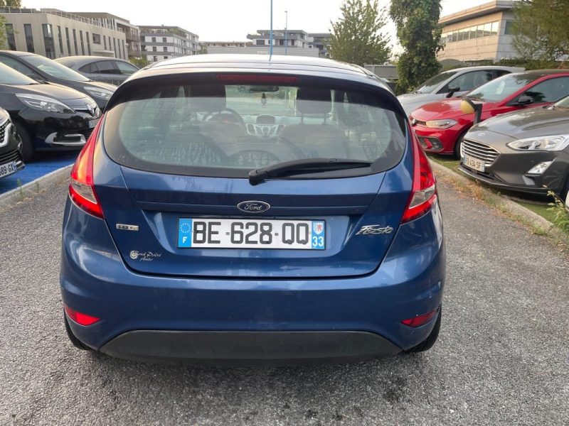FORD FIESTA 1400 TDCI 68 AMBIENTE 2010