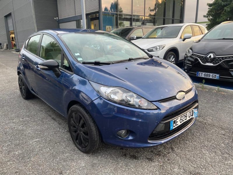FORD FIESTA 1400 TDCI 68 AMBIENTE 2010