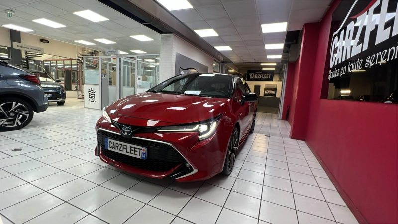 TOYOTA COROLLA BERLINE HYBRIDE 1.8 COLLECTION 122cv/1 ERE MAIN/TVA RECUPERABLE