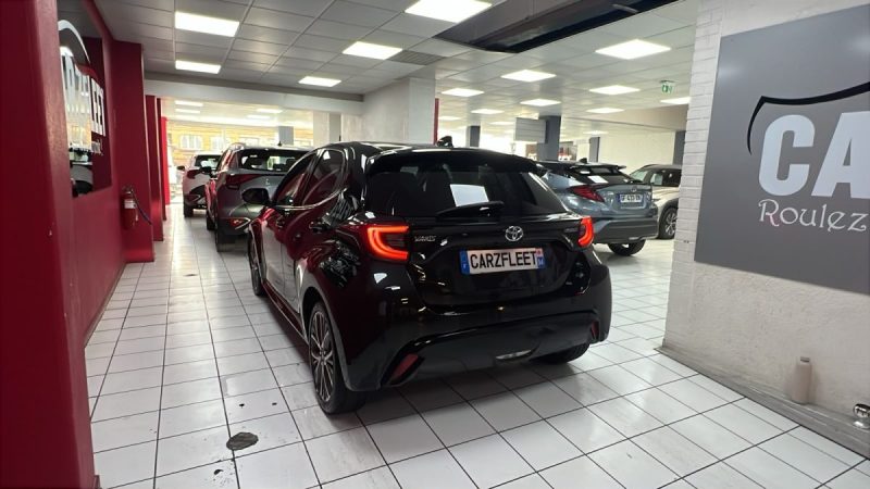 TOYOTA YARIS 4 ICONIQ 116cv HYBRIDE/1 ERE MAIN/TVA RECUPERABLE