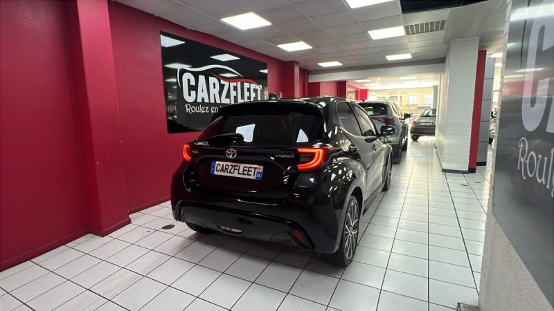 TOYOTA YARIS 4 ICONIQ 116cv HYBRIDE/1 ERE MAIN/TVA RECUPERABLE