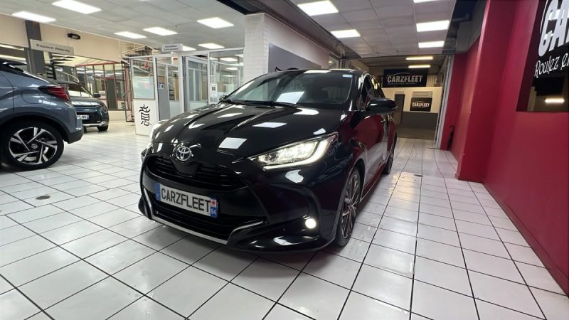 TOYOTA YARIS 4 ICONIQ 116cv HYBRIDE/1 ERE MAIN/TVA RECUPERABLE