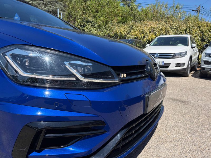 VOLKSWAGEN GOLF 7R /TOIT PANO/AKRA/DYNAUDIO