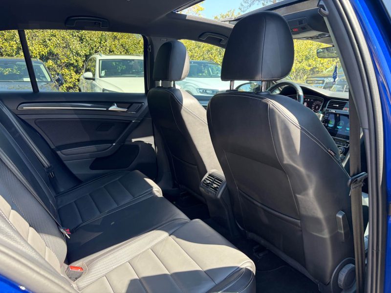 VOLKSWAGEN GOLF 7R /TOIT PANO/AKRA/DYNAUDIO