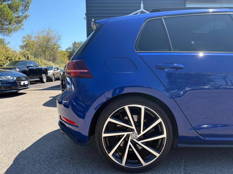 VOLKSWAGEN GOLF 7R /TOIT PANO/AKRA/DYNAUDIO