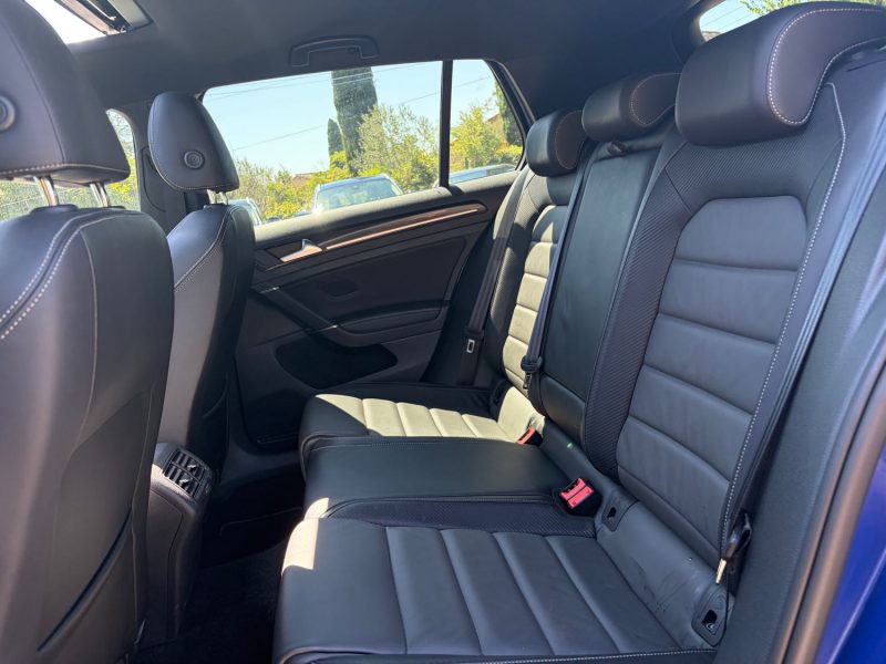VOLKSWAGEN GOLF 7R /TOIT PANO/AKRA/DYNAUDIO