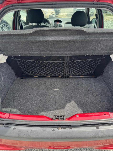 PEUGEOT 206 STYLE 1.4 HDI 2005
