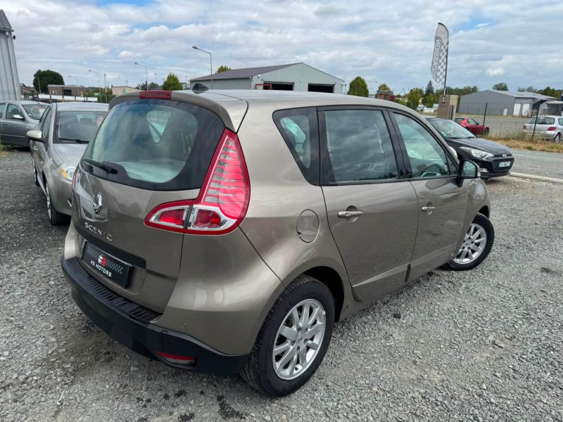 RENAULT SCENICIII 1.4 TCE 130 ALYUM 2010