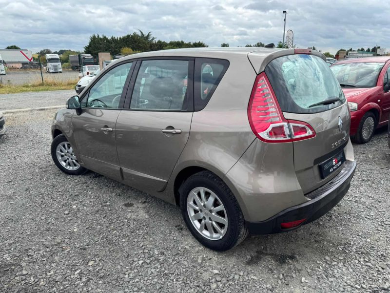 RENAULT SCENICIII 1.4 TCE 130 ALYUM 2010