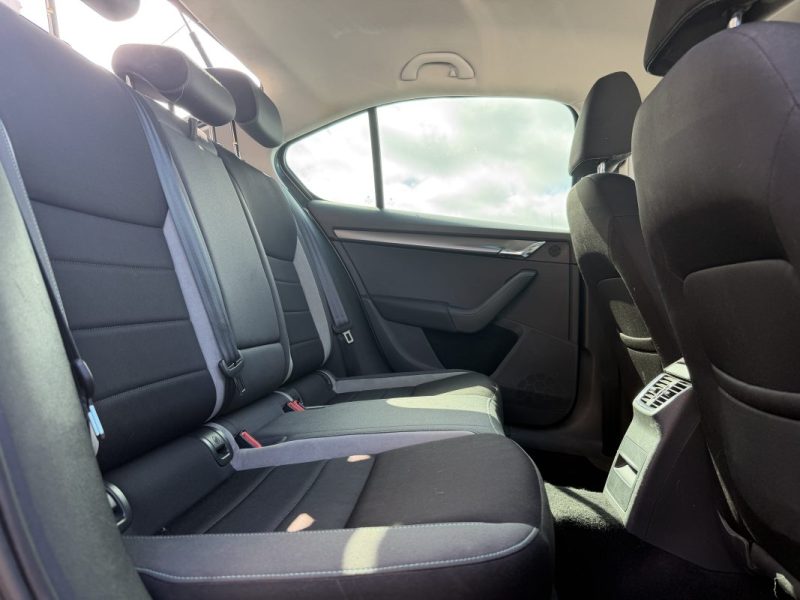 SKODA OCTAVIA III 1.6 TDI 110 cv - GARANTIE 12 mois - Green Tec Edition 