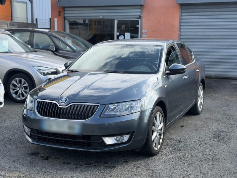 SKODA OCTAVIA III 1.6 TDI 110 cv - GARANTIE 12 mois - Green Tec Edition 