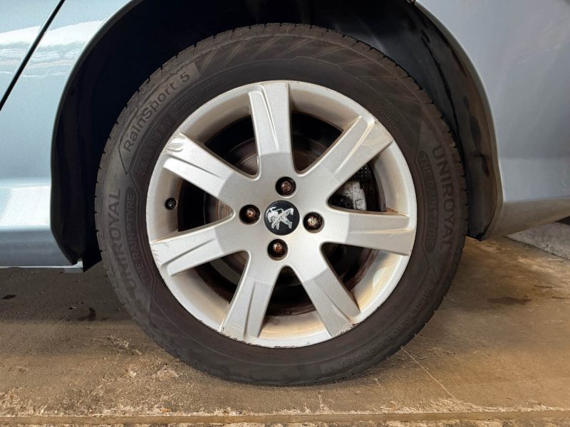 Peugeot 308 1.6i 16v 120ch Active