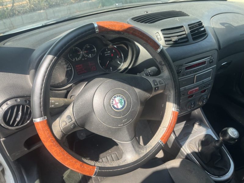 ALFA ROMEO 147 1.9 JTD M-JET 120 DISTINCTIVE 2009