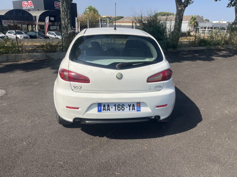 ALFA ROMEO 147 1.9 JTD M-JET 120 DISTINCTIVE 2009