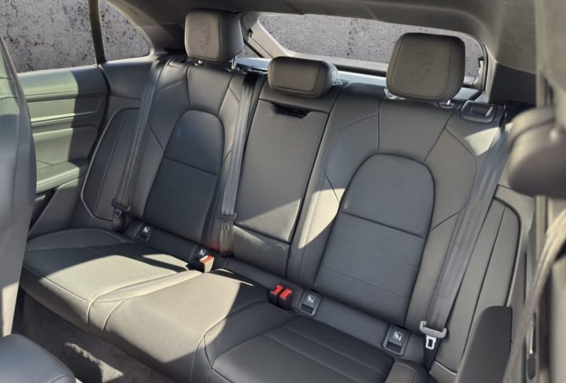 Porsche MACAN 4S 100KWH 517CH ROUES DIRECTRICES BOSE