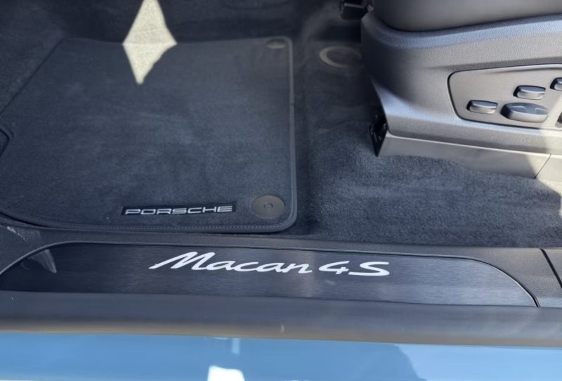 Porsche MACAN 4S 100KWH 517CH ROUES DIRECTRICES BOSE