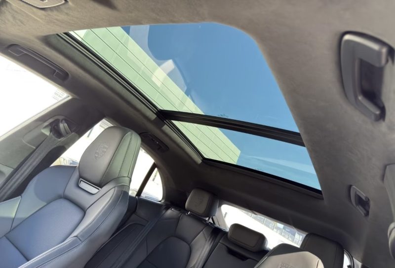 Porsche MACAN 4S 100KWH 517CH ROUES DIRECTRICES BOSE