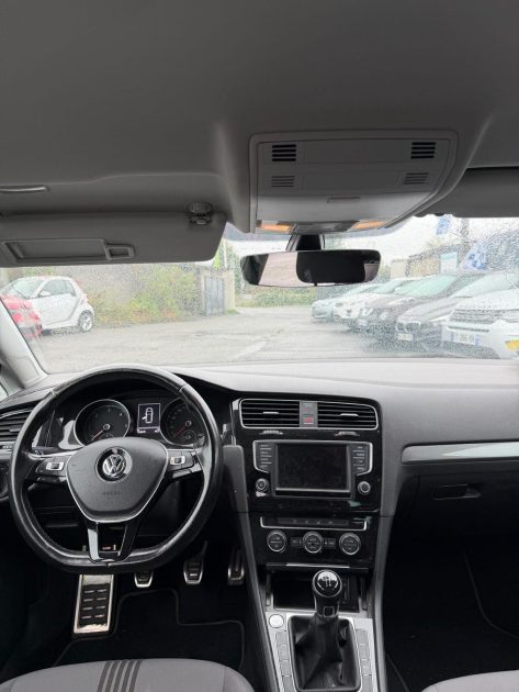 VOLKSWAGEN GOLF VII 1.6 TDI 110 CONFORTLINE 2017