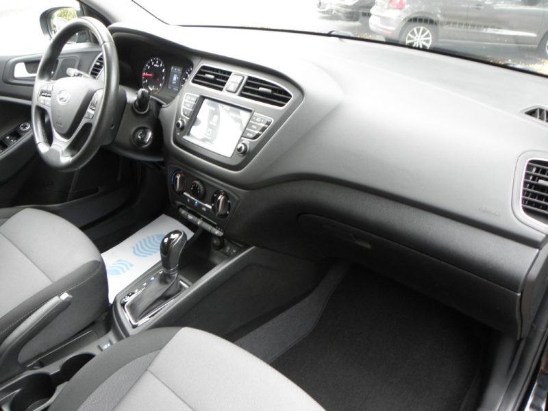 HYUNDAI  I20  II 1.0 T-GDI 100 CRÉATIVE DCT-7 2020