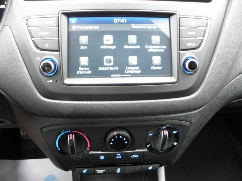 HYUNDAI  I20  II 1.0 T-GDI 100 CRÉATIVE DCT-7 2020