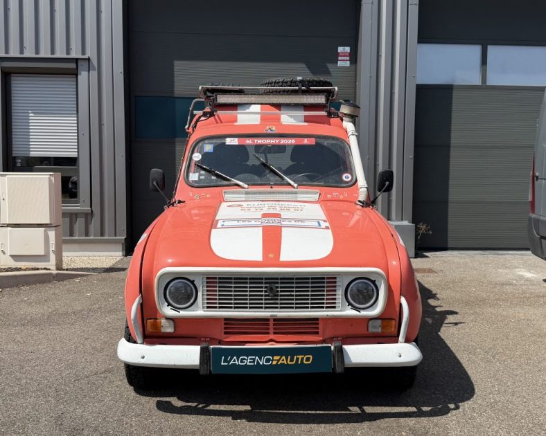 RENAULT R4 F F4 - Rien à prévoir - Pièces de rechange