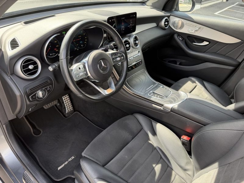 MERCEDES GLC 300E COUPE EQ POWER 4MATIC AMG Line 2020 FULL ENTRETIEN MERCEDES GARANTIE 12 MOIS