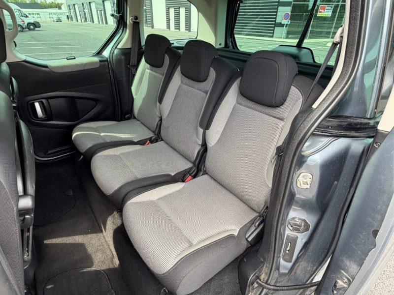 PEUGEOT PARTNER Tepee 1.6 HDI 110 LOISIRS 2009 ENTRETIEN GARANTIE 6 MOIS 