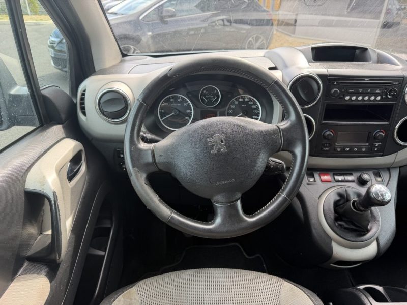 PEUGEOT PARTNER Tepee 1.6 HDI 110 LOISIRS 2009 ENTRETIEN GARANTIE 6 MOIS 