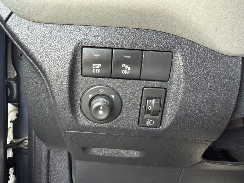 PEUGEOT PARTNER Tepee 1.6 HDI 110 LOISIRS 2009 ENTRETIEN GARANTIE 6 MOIS 