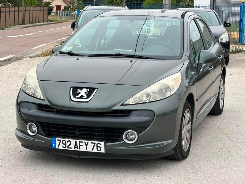 PEUGEOT 207 1.4 VTI 95