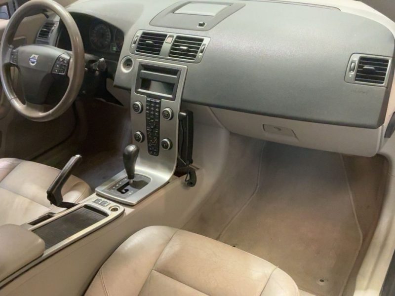VOLVO C70 D5 2.4 D 180 CV BOÎTE AUTO 1ER MAIN 2007