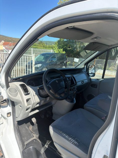 RENAULT TRAFIC  1.9 dci 100cv