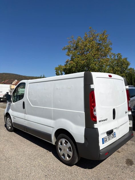 RENAULT TRAFIC  1.9 dci 100cv