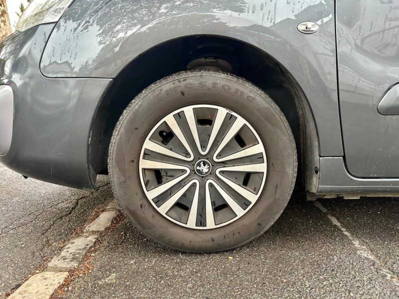 PEUGEOT PARTNER TEPEE 1.6 BlueHDI 100 STYLE 