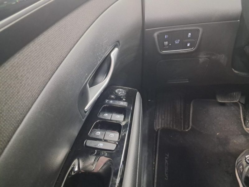 HYUNDAI TUCSON 1.6 PHEV 265cv EXECUTIVE TOIT PANORAMIQUE/1 ERE MAIN/TVA RECUPERABLE
