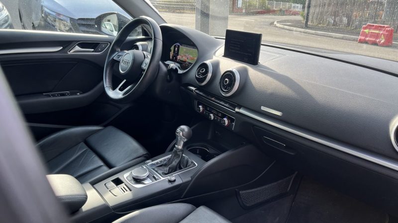 AUDI A3 SPORTBACK  1.4 TFSI (150CV) 2016 Boîte Automatique
