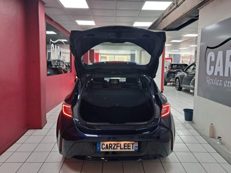 TOYOTA COROLLA BERLINE HYBRIDE 1.8 DYNAMIC BUSINESS 122cv/1 ERE MAIN/TVA RECUPERABLE