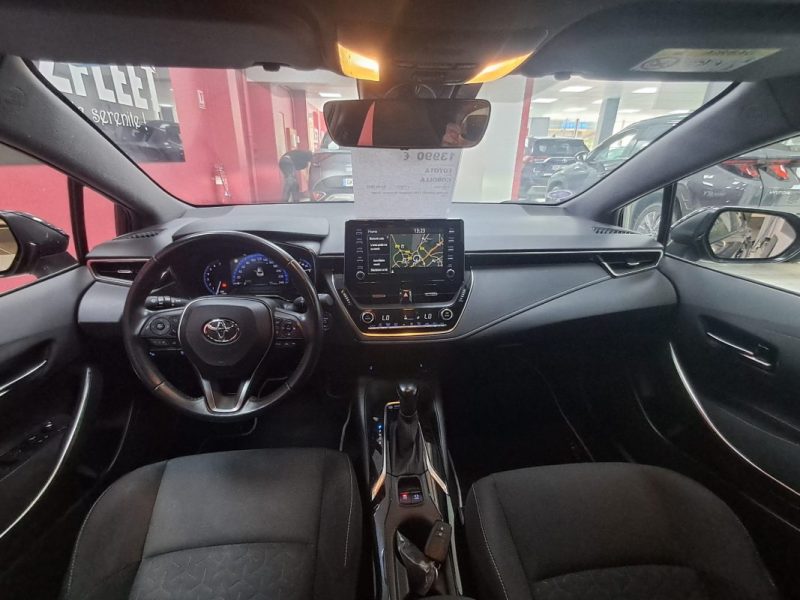 TOYOTA COROLLA BERLINE HYBRIDE 1.8 DYNAMIC BUSINESS 122cv/1 ERE MAIN/TVA RECUPERABLE