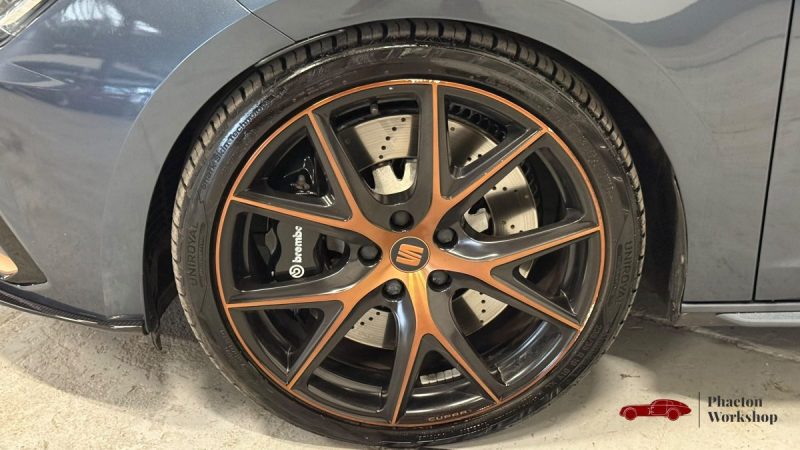 SEAT LEON ST CUPRA R – 2.0 TSI 300 | 4DRIVE | DSG7 | TOIT PANO | BREMBO | DCC | 2019