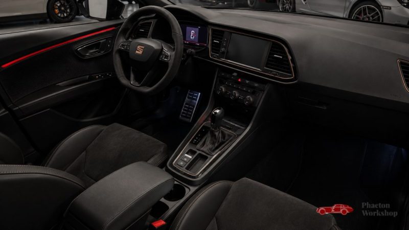SEAT LEON ST CUPRA R – 2.0 TSI 300 | 4DRIVE | DSG7 | TOIT PANO | BREMBO | DCC | 2019