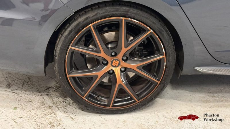 SEAT LEON ST CUPRA R – 2.0 TSI 300 | 4DRIVE | DSG7 | TOIT PANO | BREMBO | DCC | 2019