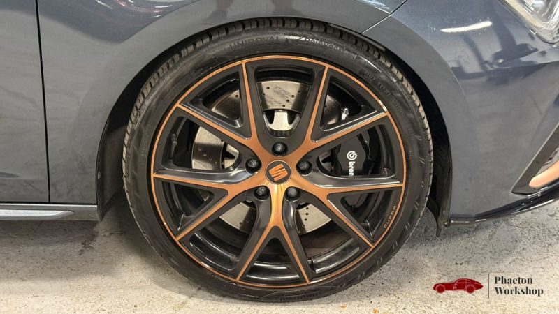 SEAT LEON ST CUPRA R – 2.0 TSI 300 | 4DRIVE | DSG7 | TOIT PANO | BREMBO | DCC | 2019