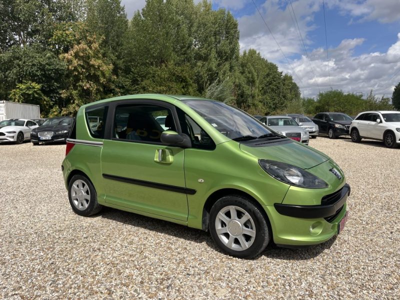 PEUGEOT 1007 VITAMINE 1.4I 73 ch GENTLEMAN LADY