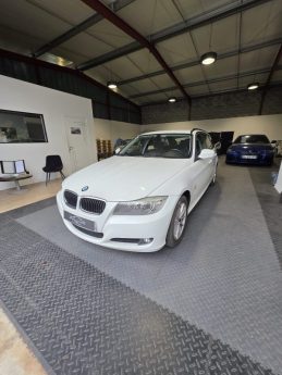 B.M.W. SERIE 3 TOURING 320D XD 184 EDITION 2012